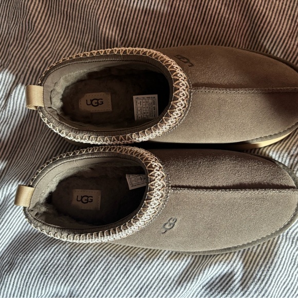 UGG Tan Suede Slip-Ons with Woven Trim - Picture 2 of 3